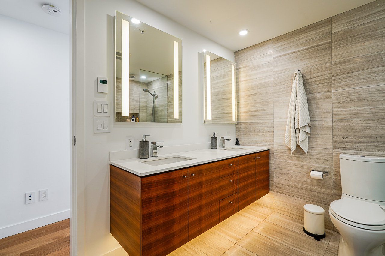 2 Bedroom Apartment for Rent - 1565 W 6th Ave, Vancouver, BC 3