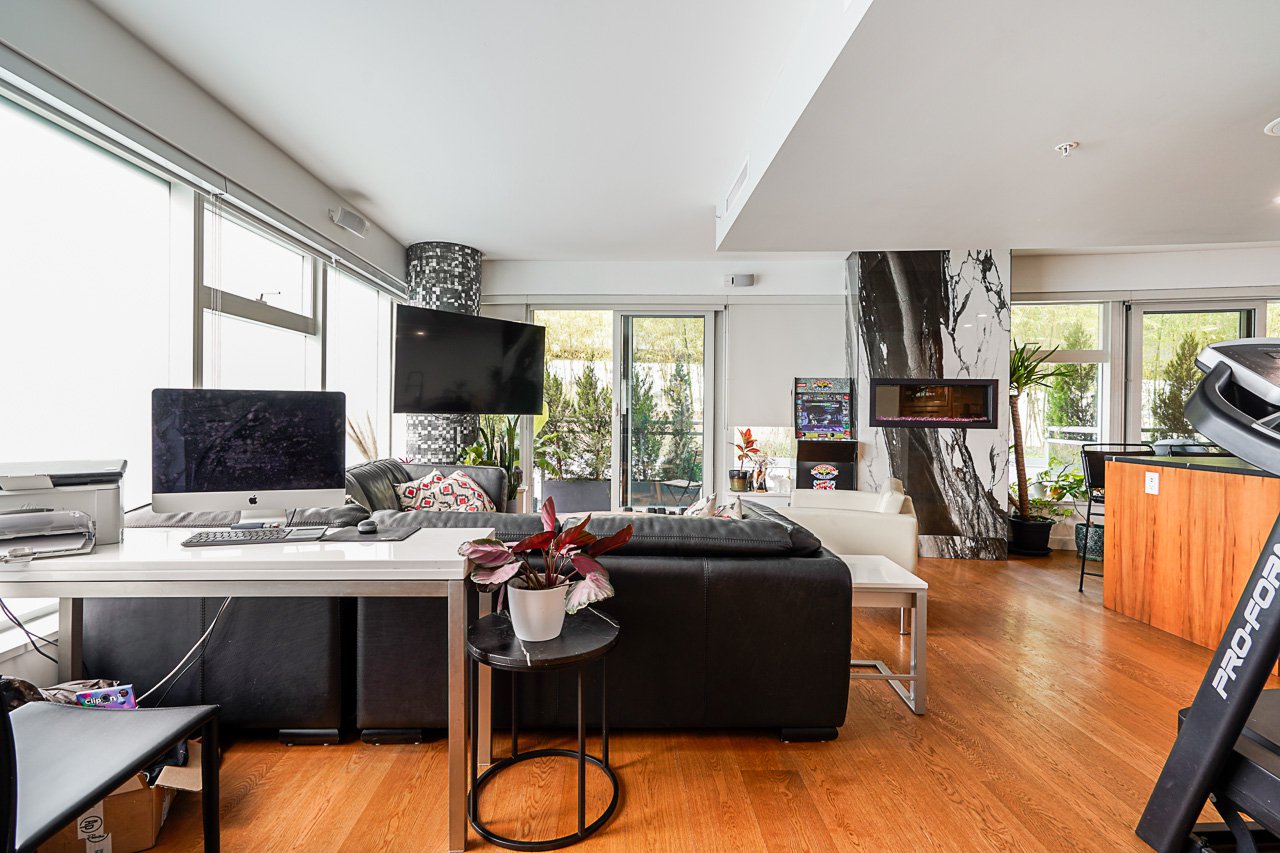2 Bedroom Apartment for Rent - 1565 W 6th Ave, Vancouver, BC 5