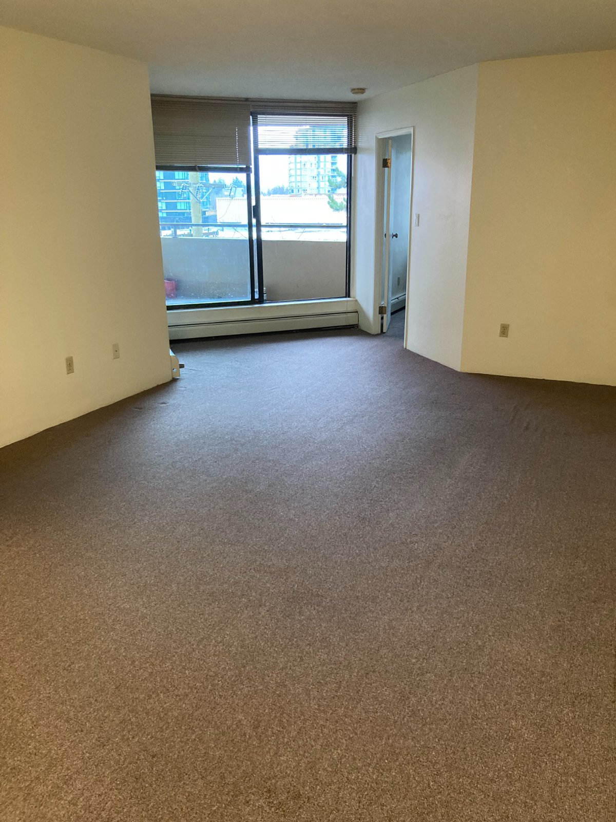 2 Bedroom Apartment for Rent - 1455 Robson Street, Vancouver, BC 2