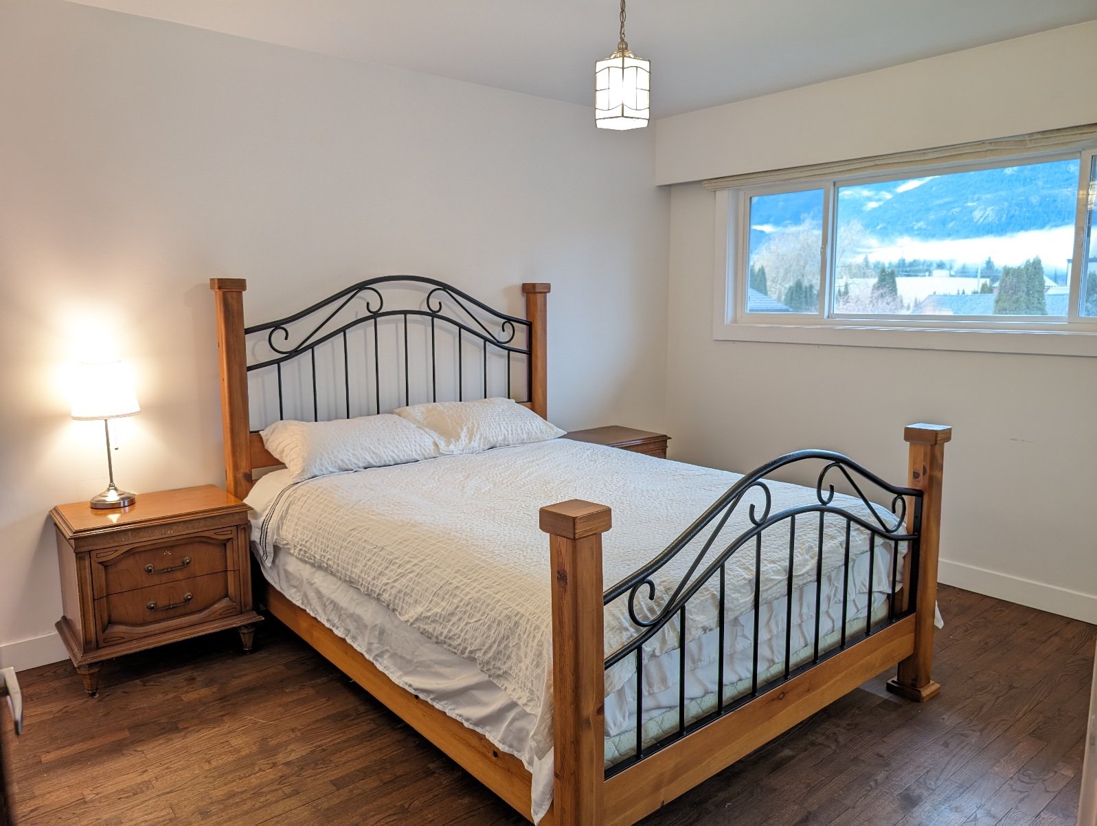 3 Bedroom House for Rent - 40163 Diamond Head Rd, Squamish, BC 5
