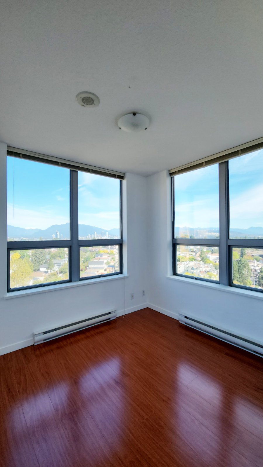 3 Bedroom Apartment for Rent - 3663 Crowley Dr, Vancouver, BC 3