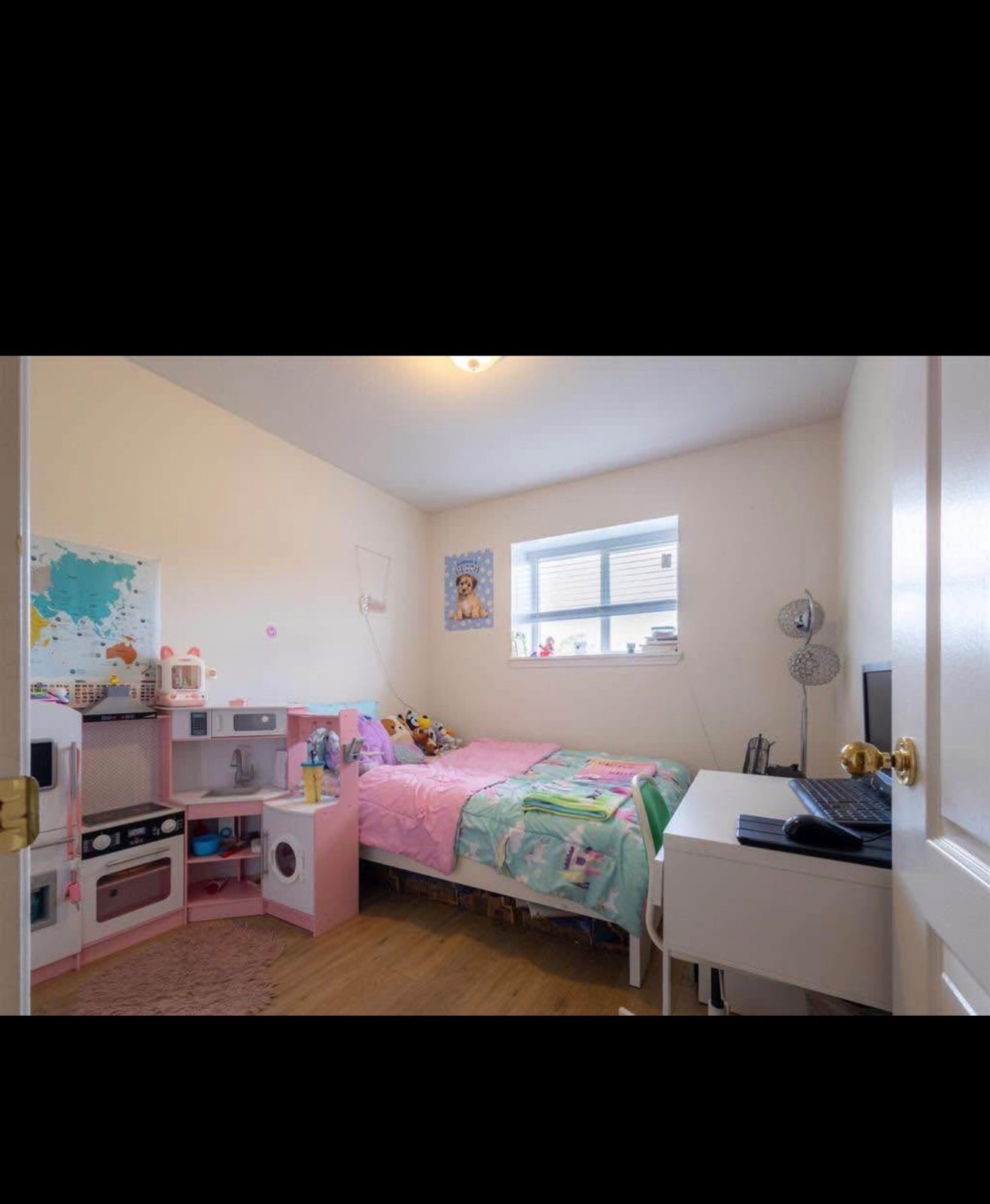 5 Bedroom Private Suite for Rent - 178 B St, Surrey, BC 5