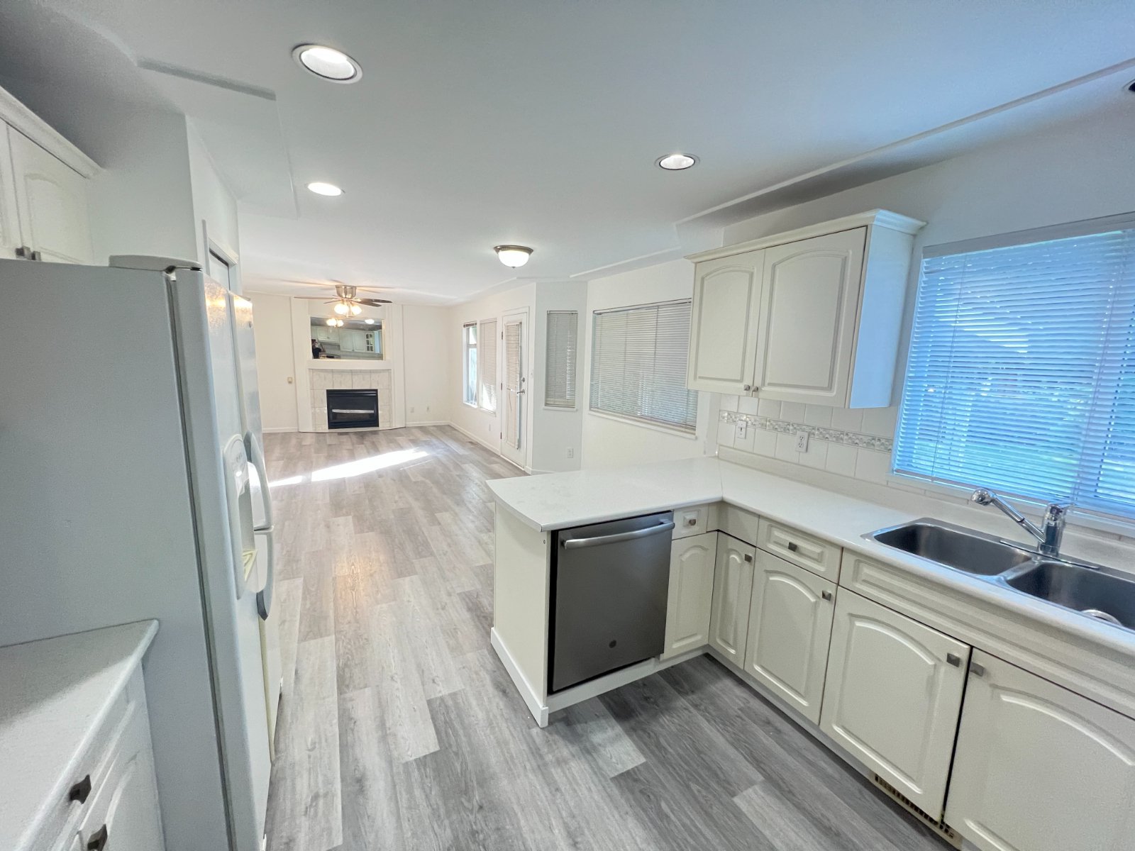 5 Bedroom House for Rent - 47A Ave, Langley Twp, BC 2