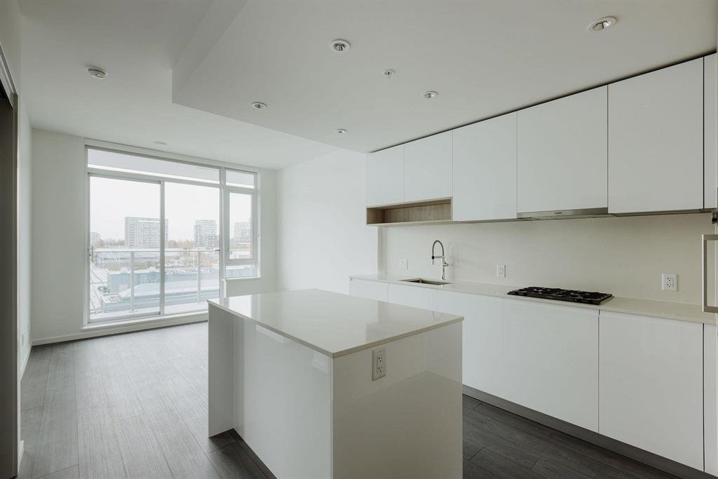 2 Bedroom Apartment for Rent - 6200 Minoru Boulevard, Richmond, BC 3