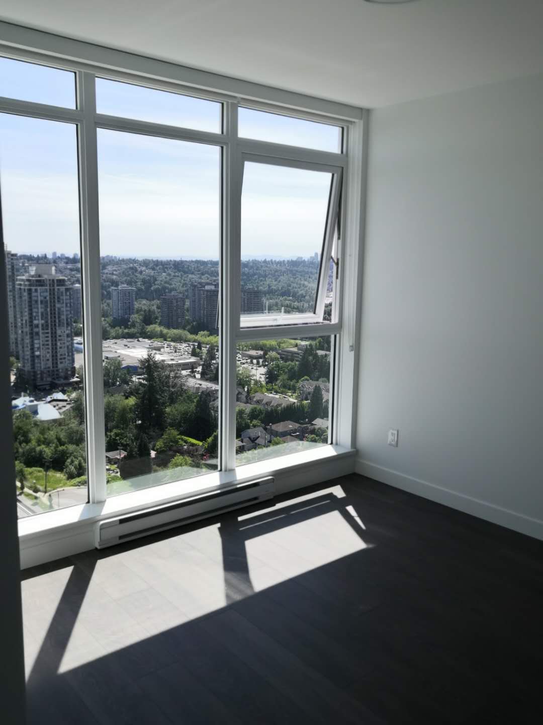 2 Bedroom Apartment for Rent - 652 Whiting Way, Coquitlam, BC 5