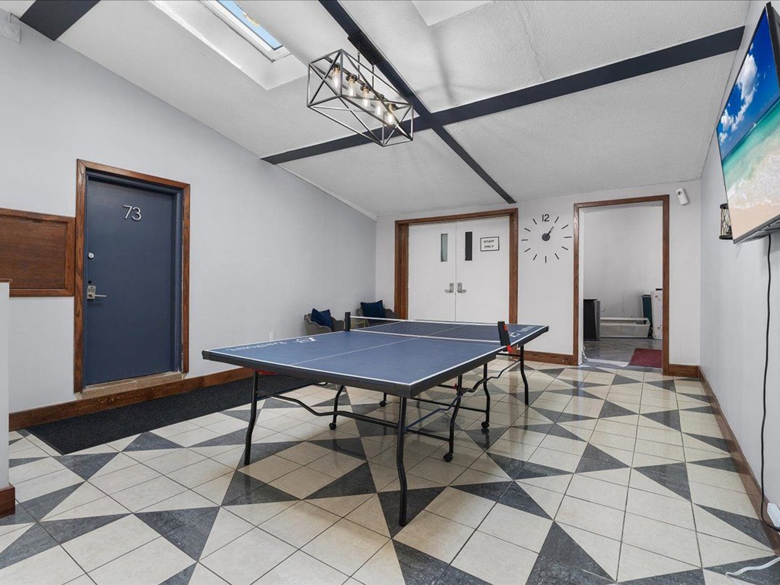 Studio Apartment for Rent - 10 Trenton Street, Trenton, ON 3