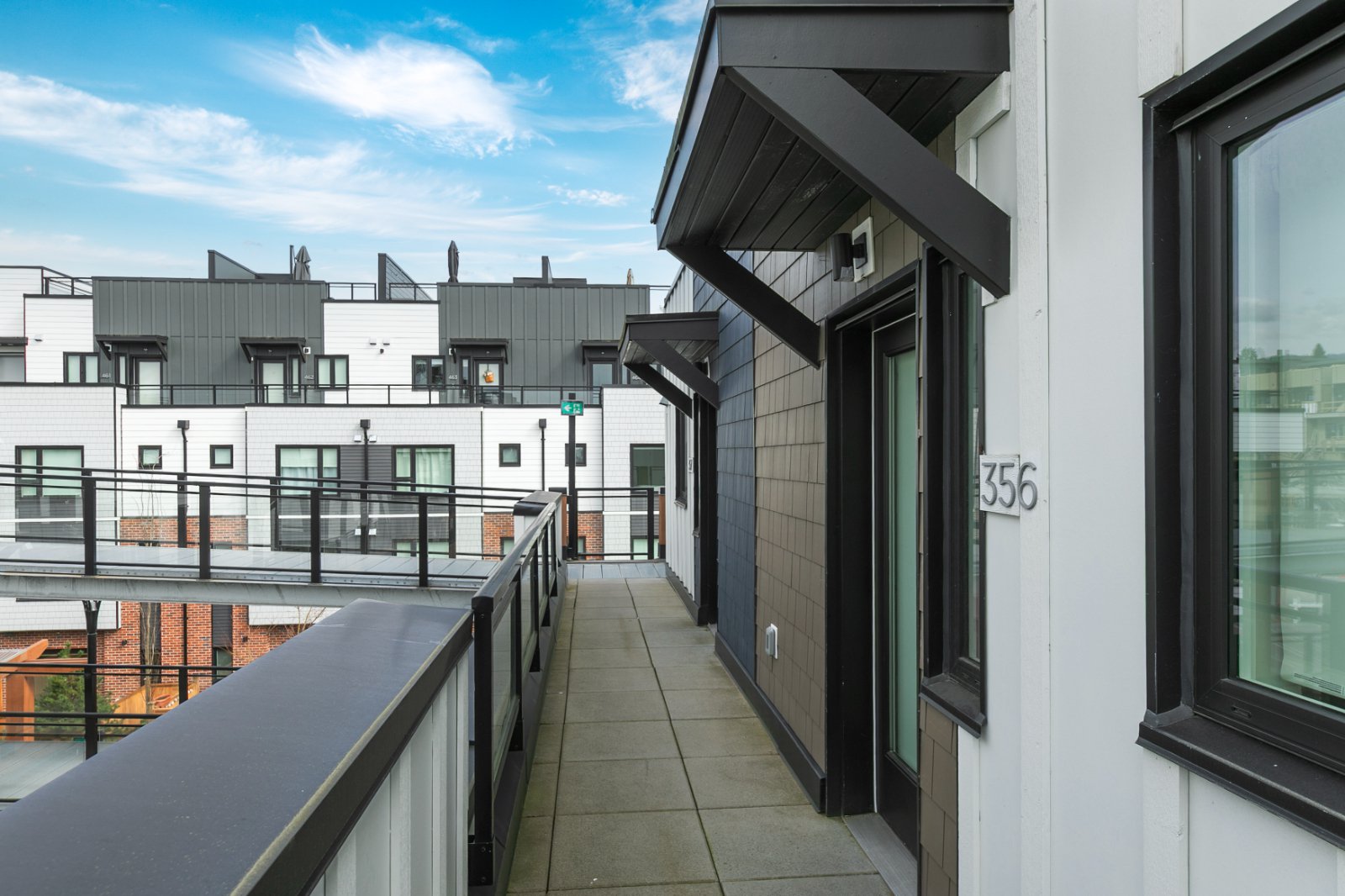 3 Bedroom Townhouse for Rent - 555 2nd St E, North Vancouver, BC 2