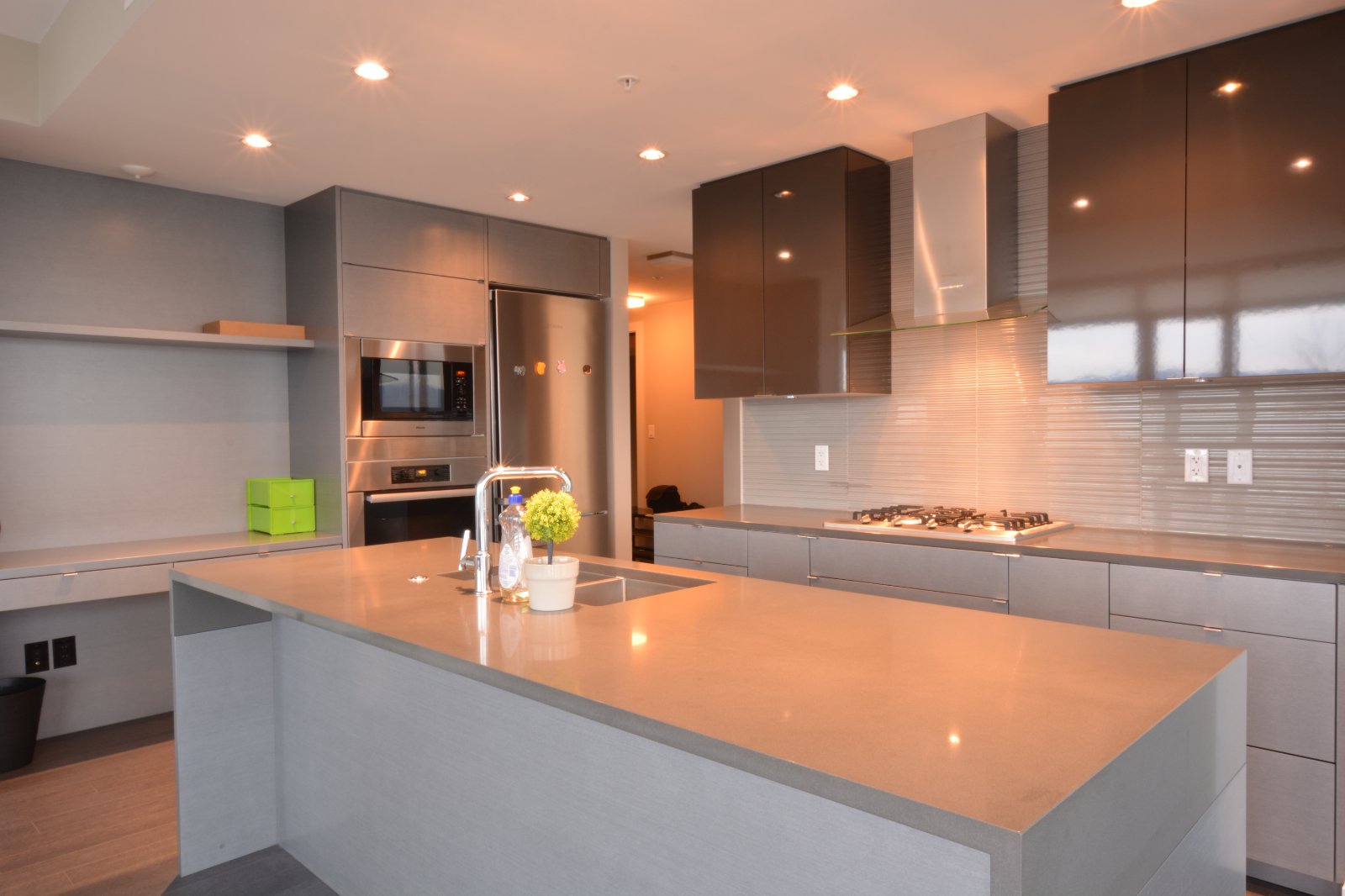 2 Bedroom Apartment for Rent - 4508 Hazel St, Burnaby, BC 5