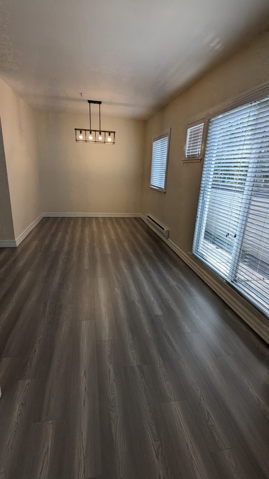 3 Bedroom Apartment for Rent - 7288 No 3 Road, Richmond, BC 3
