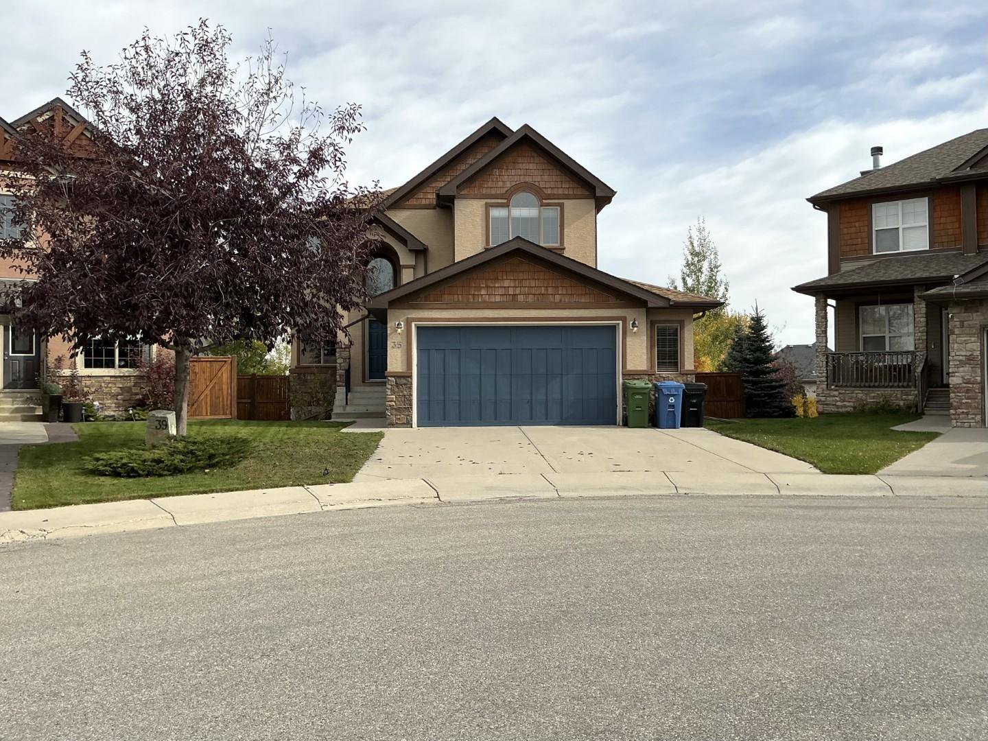4 Bedroom House for Rent - 35 Tremblant Point SW, Calgary, AB