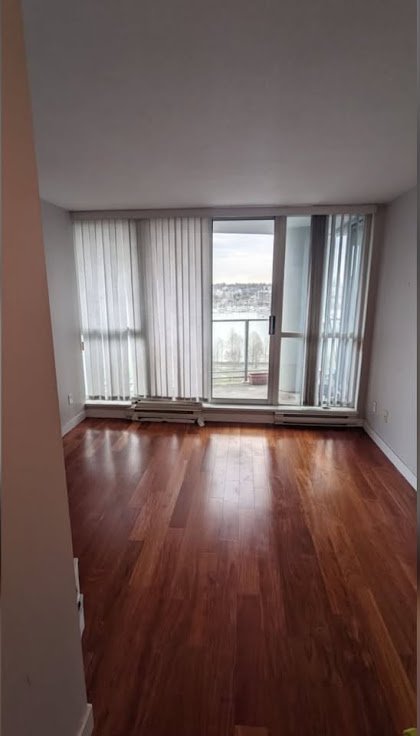 2 Bedroom Apartment for Rent - 1408 Strathmore Mews, Vancouver, BC 5