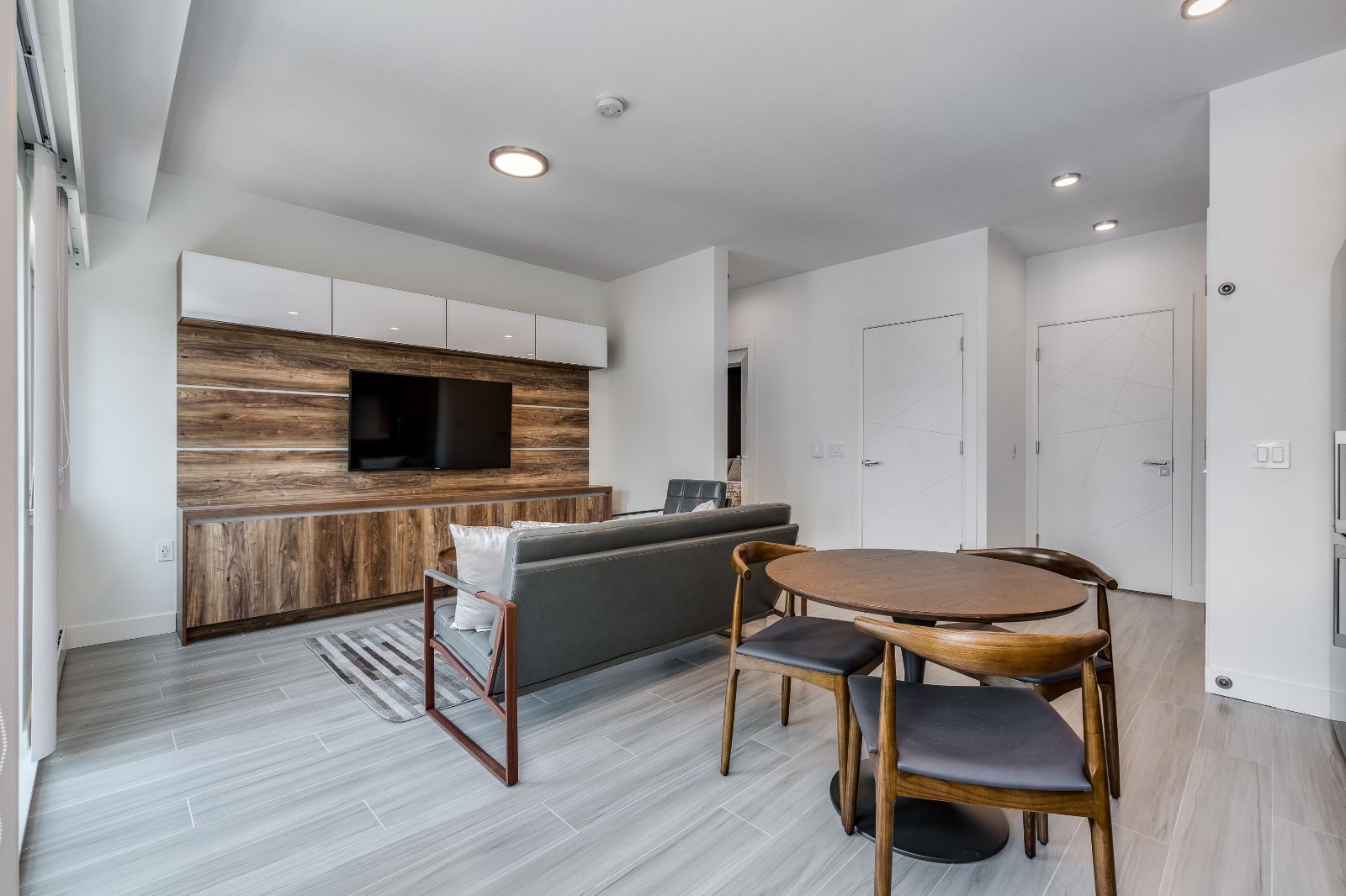 2 Bedroom Apartment for Rent - 1168 Pendrell St, Vancouver, BC 5