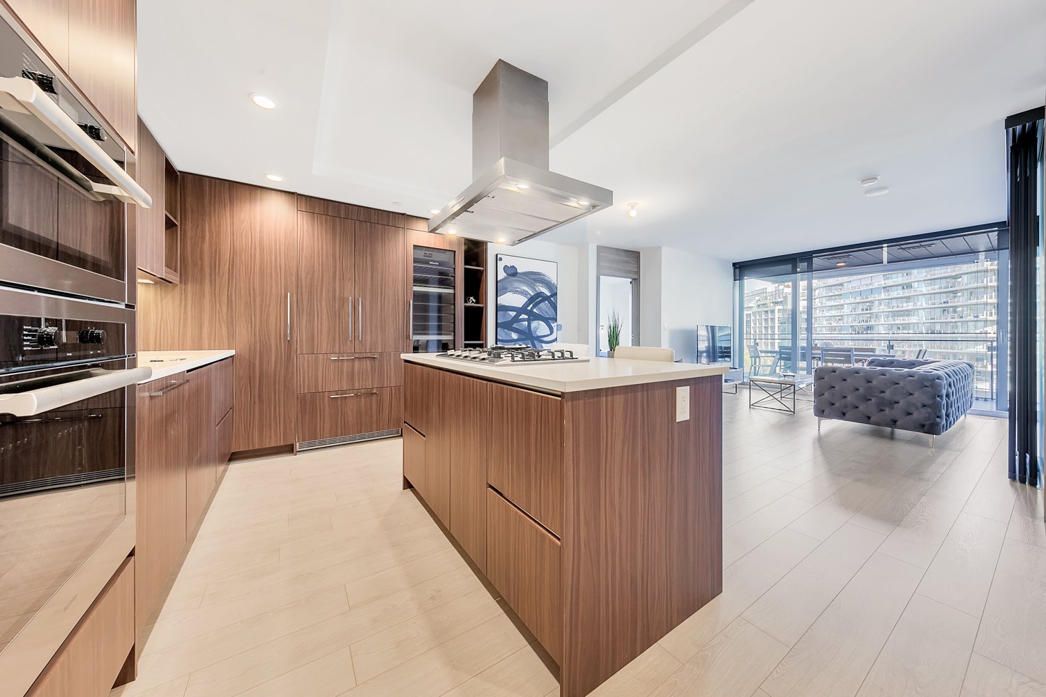 2 Bedroom Apartment for Rent - 1768 Cook St, Vancouver, BC 3