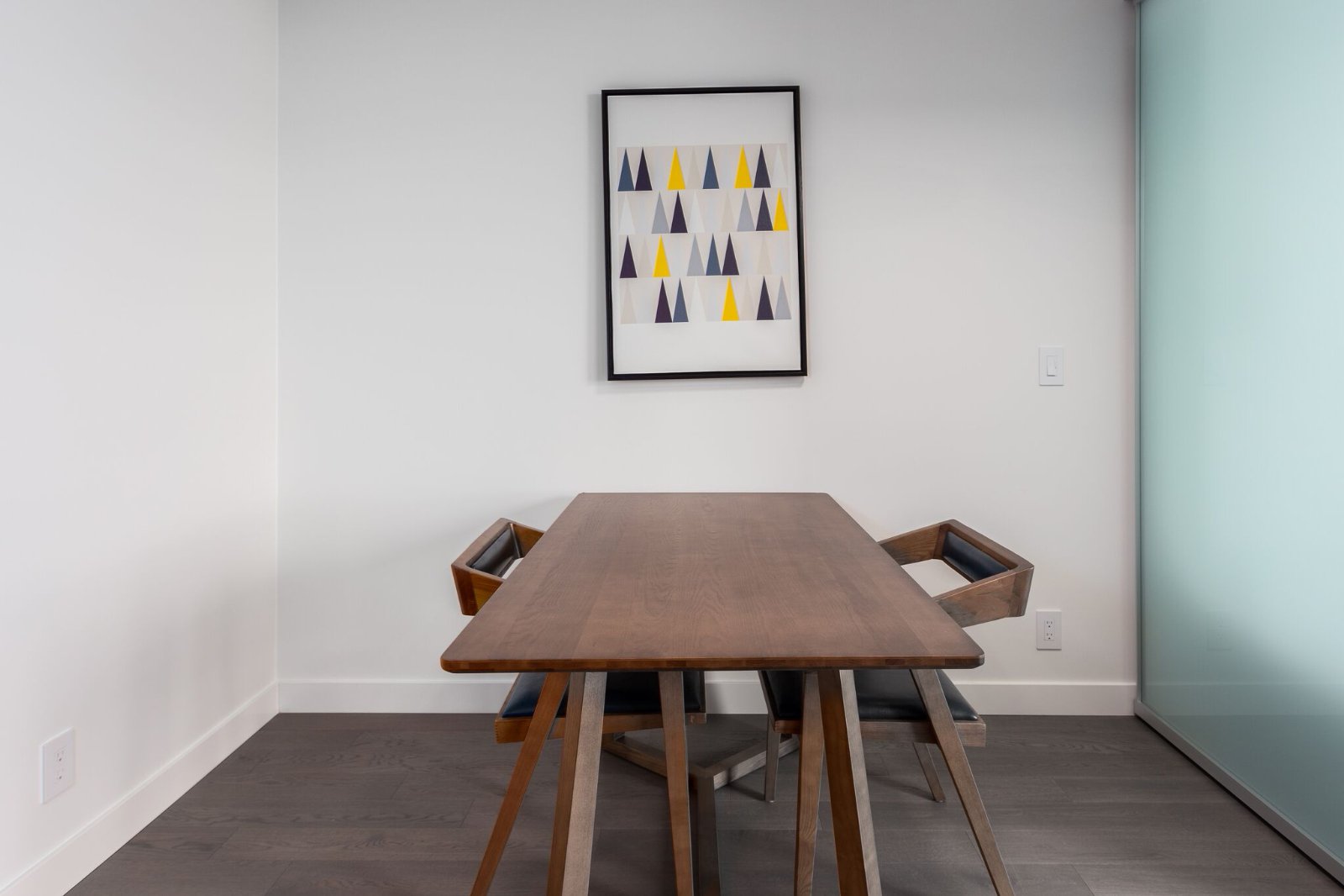 Studio Apartment for Rent - 1480 Howe St, Vancouver, BC 5