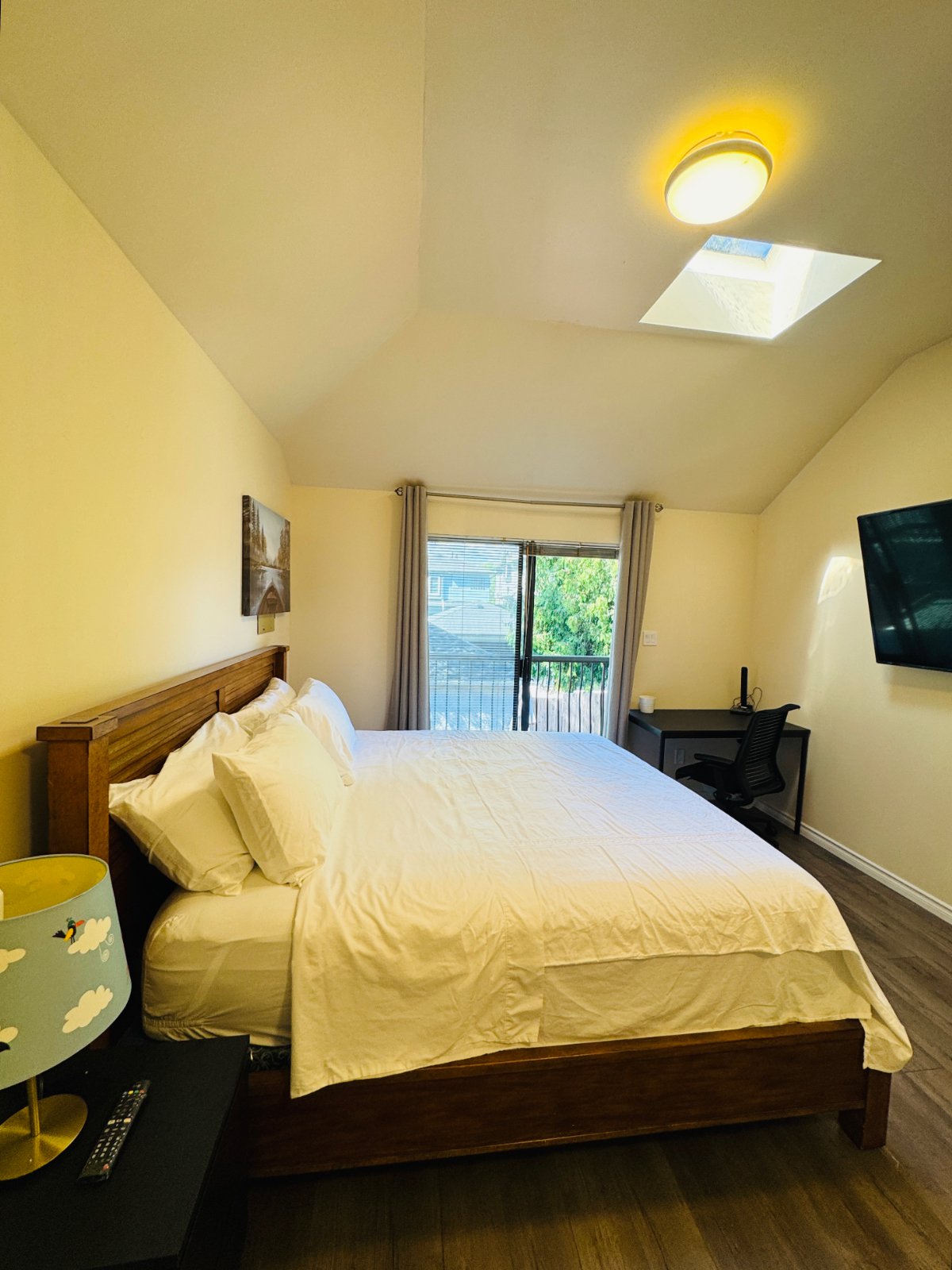 3 Bedroom Private Suite for Rent - 3829 W 18th Ave, Vancouver, BC 3