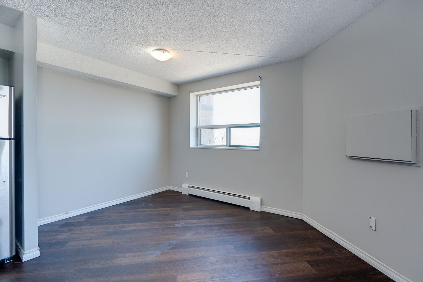2 Bedroom Apartment for Rent - 46 Gale Crescent, St. Catharines, ON 2