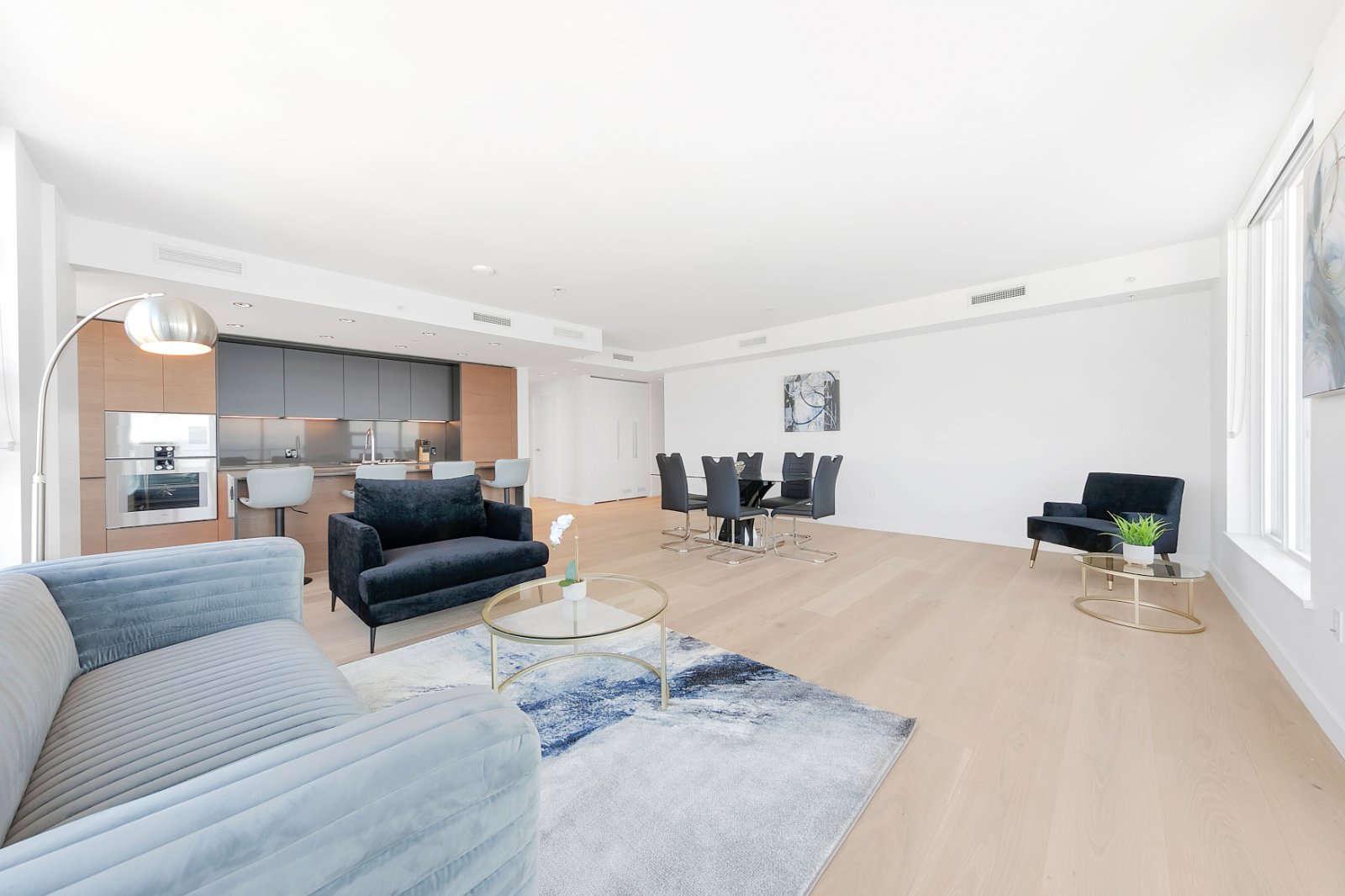 2 Bedroom Apartment for Rent - 1289 Hornby St, Vancouver, BC 2