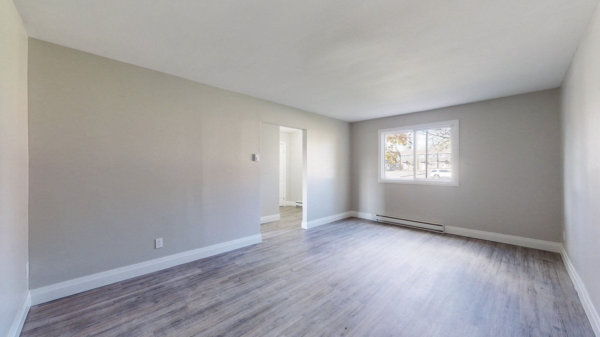 2 Bedroom Apartment for Rent - 440 Cumberland Street, Cornwall, ON 2