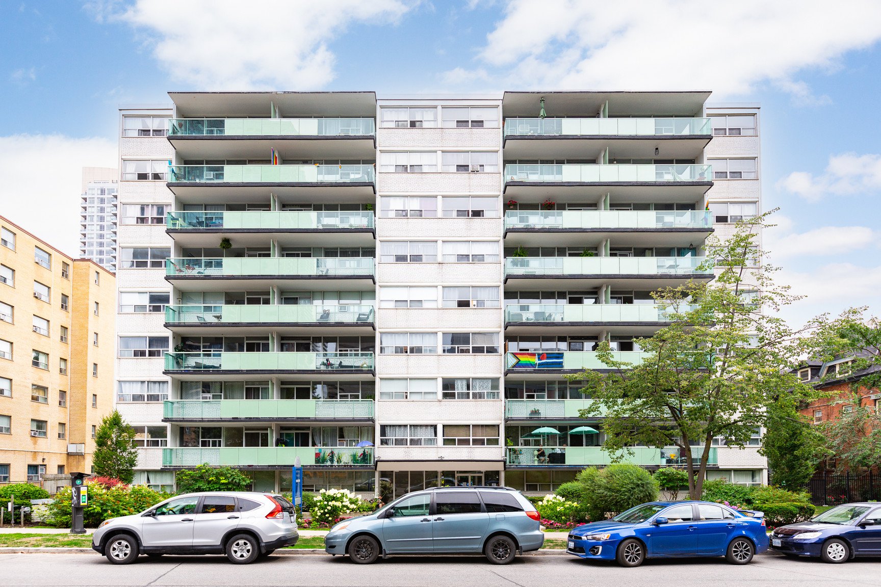 2 Bedroom Apartment for Rent - 135 Isabella Street, Toronto, ON 2