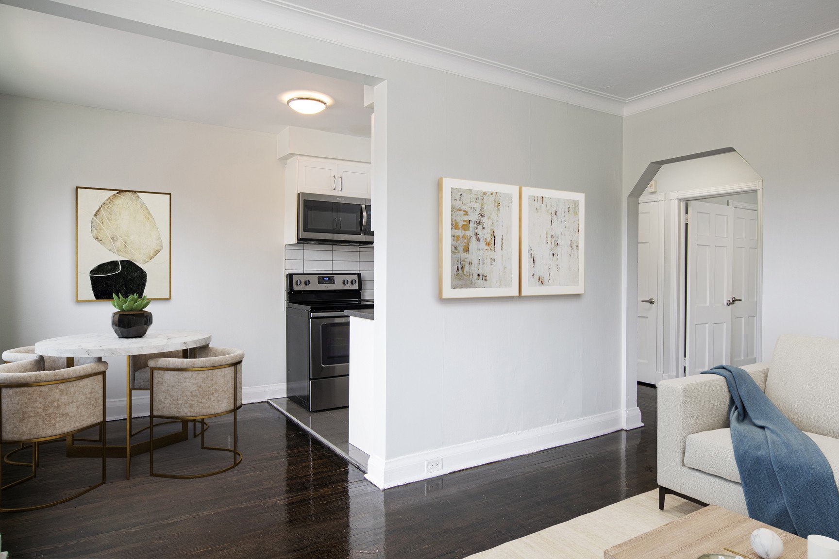 2 Bedroom Apartment for Rent - 1602  Bathurst, Toronto, ON 4