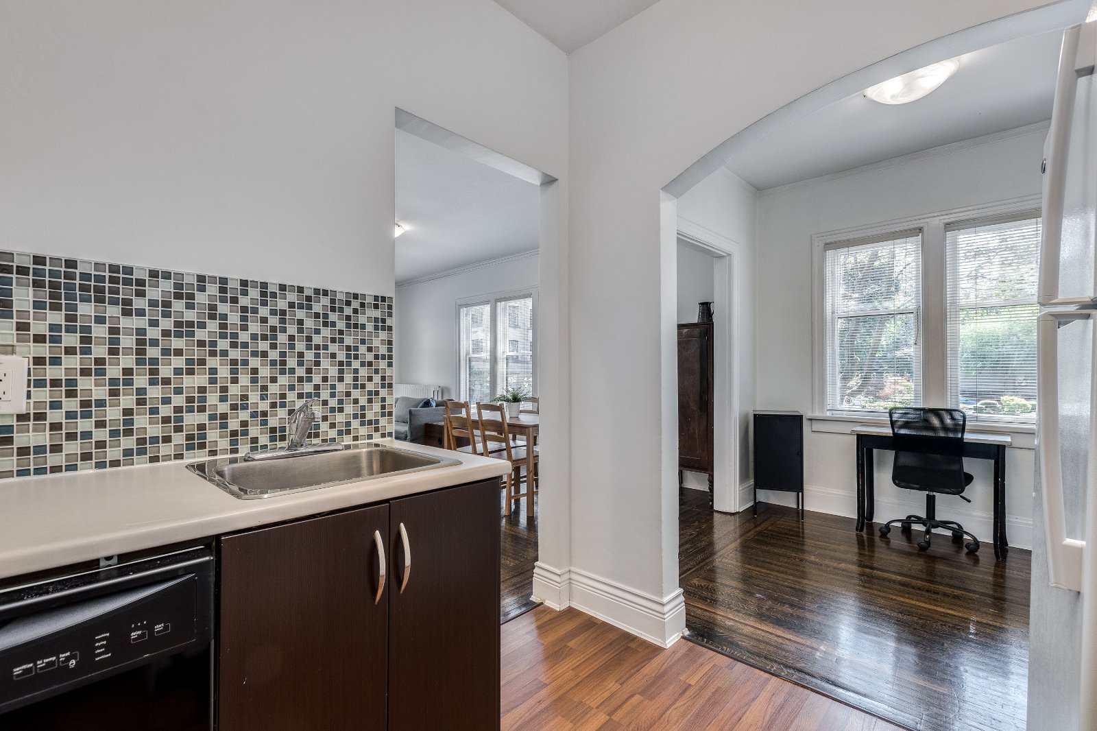 2 Bedroom Apartment for Rent - 935 Jervis St, Vancouver, BC 5
