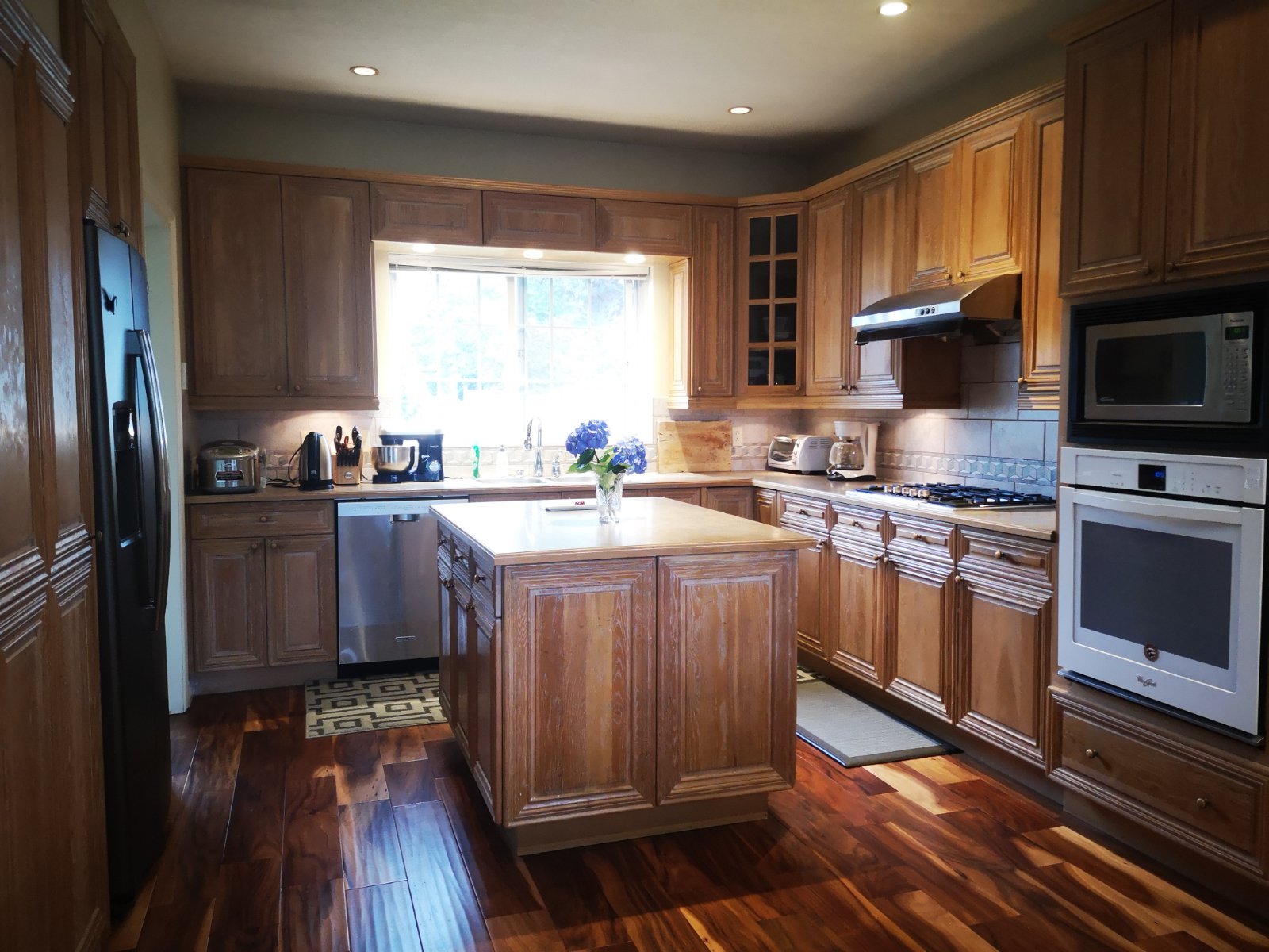 Room in House for Rent - 81 Ave, Surrey, BC 5