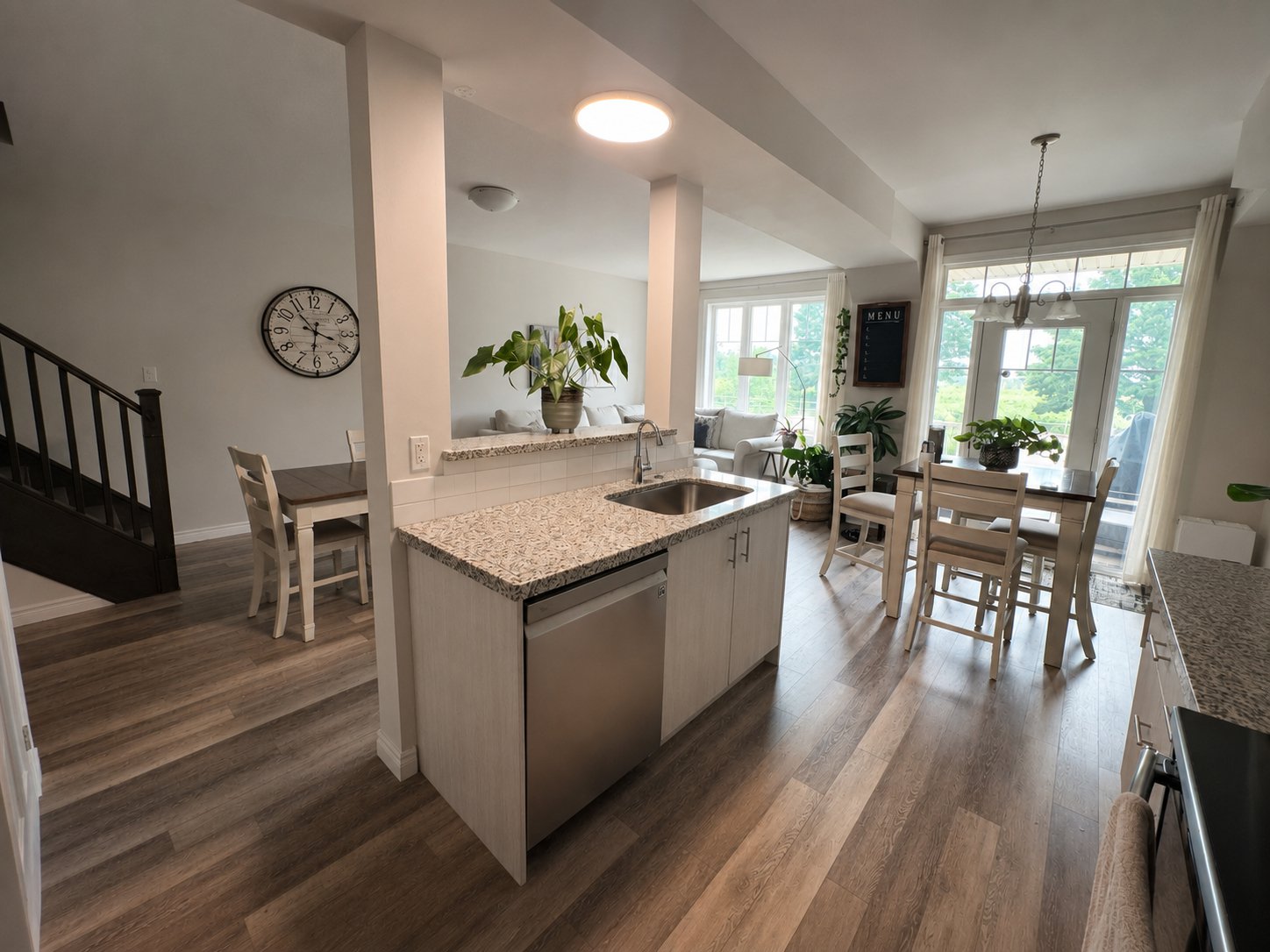 3 Bedroom Townhouse for Rent - Dunrobin Ln, Grimsby, ON 5