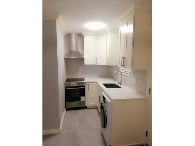 3 Bedroom Private Suite for Rent - 5035 Norfolk St, Burnaby, BC 2