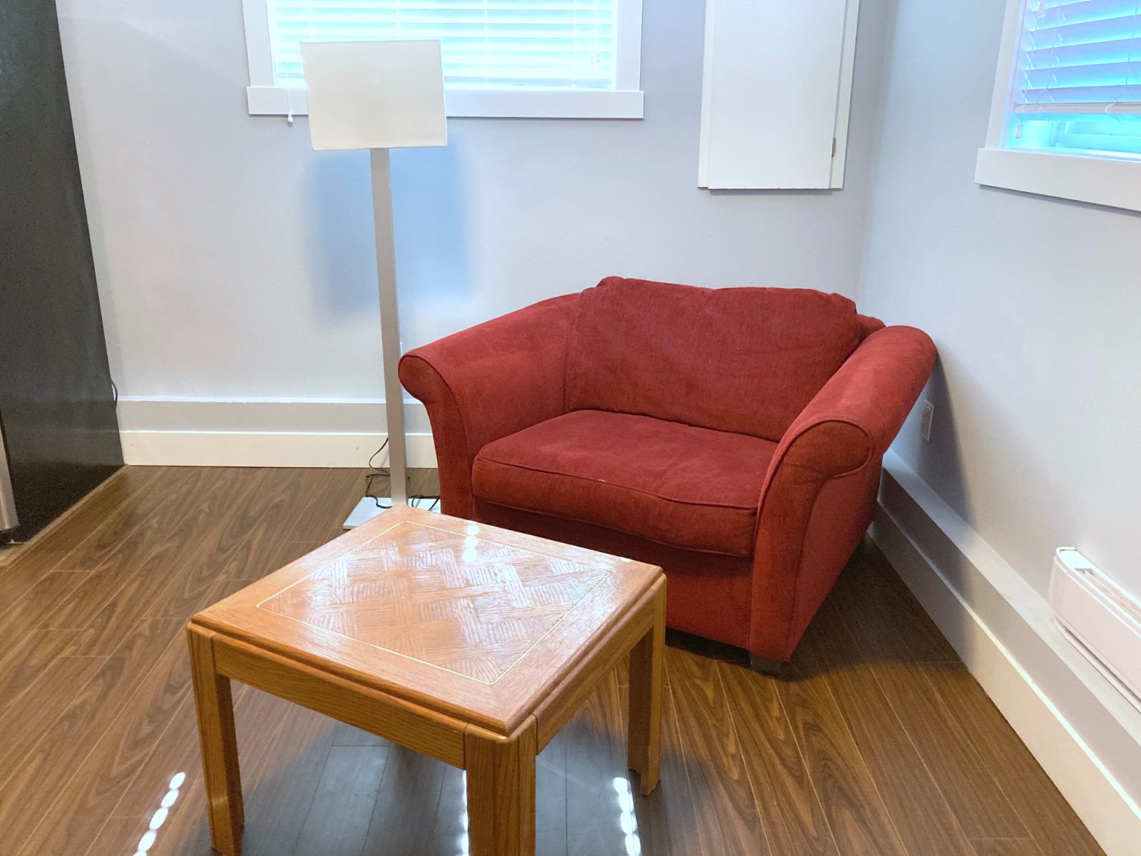 2 Bedroom House for Rent - E 55th Ave, Vancouver, BC 2