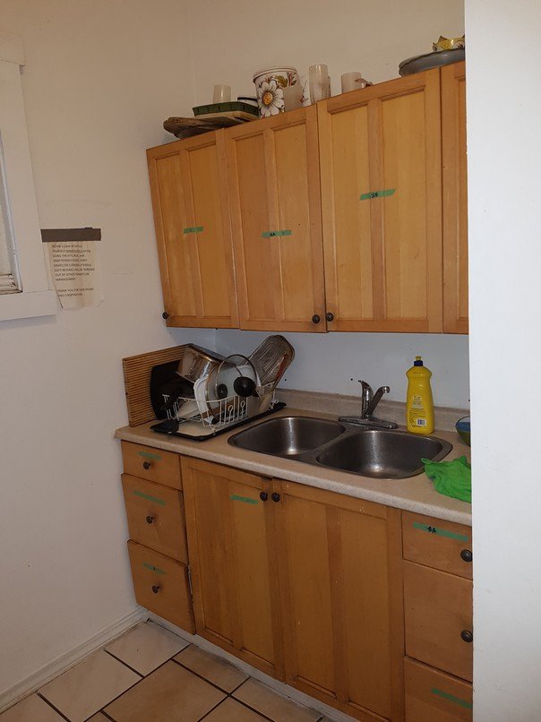 Room in House for Rent - Dundas St E, Toronto, ON 2