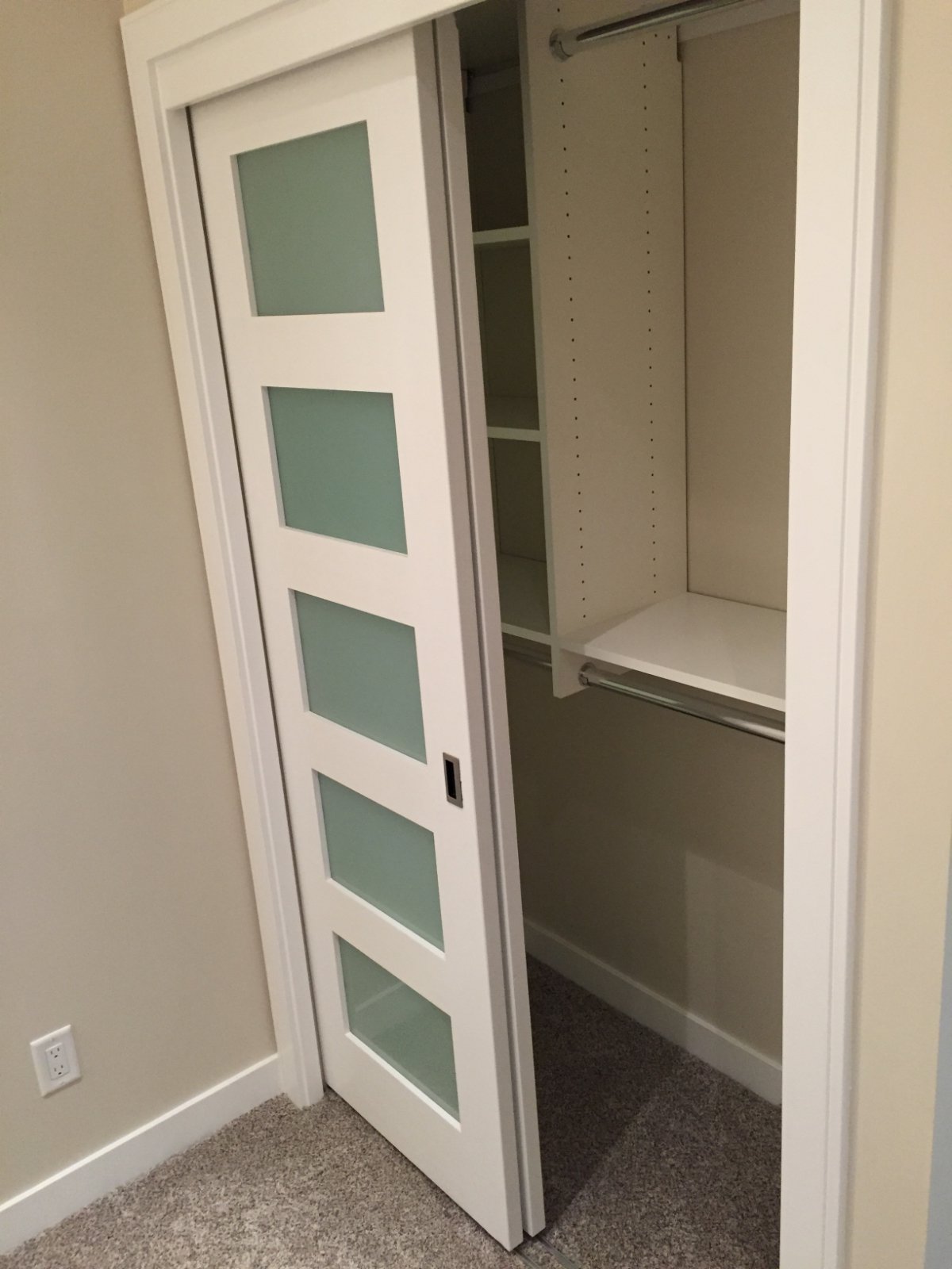 2 Bedroom Private Suite for Rent - W 45th Ave, Vancouver, BC 5