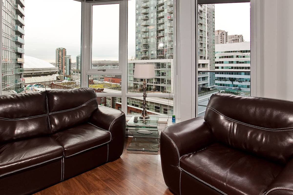 2 Bedroom Apartment for Rent - 788 Hamilton St, Vancouver, BC 2