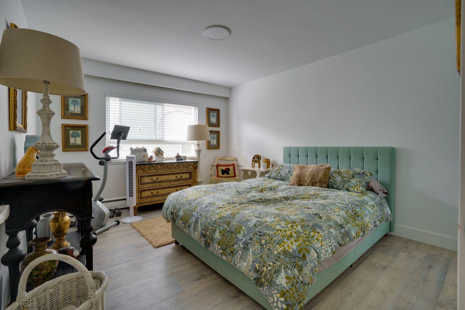 2 Bedroom Apartment for Rent - 1537 Burnaby St, Vancouver, BC 2
