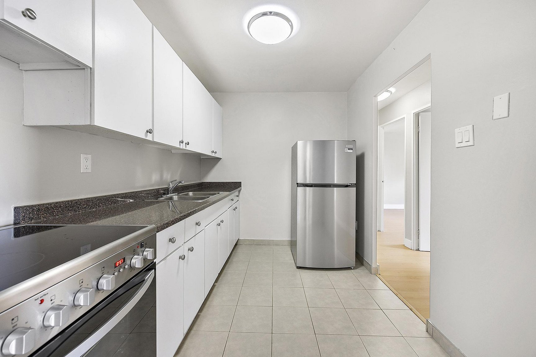 2 Bedroom Apartment for Rent - 725-745 Wonderland Road South, London, ON