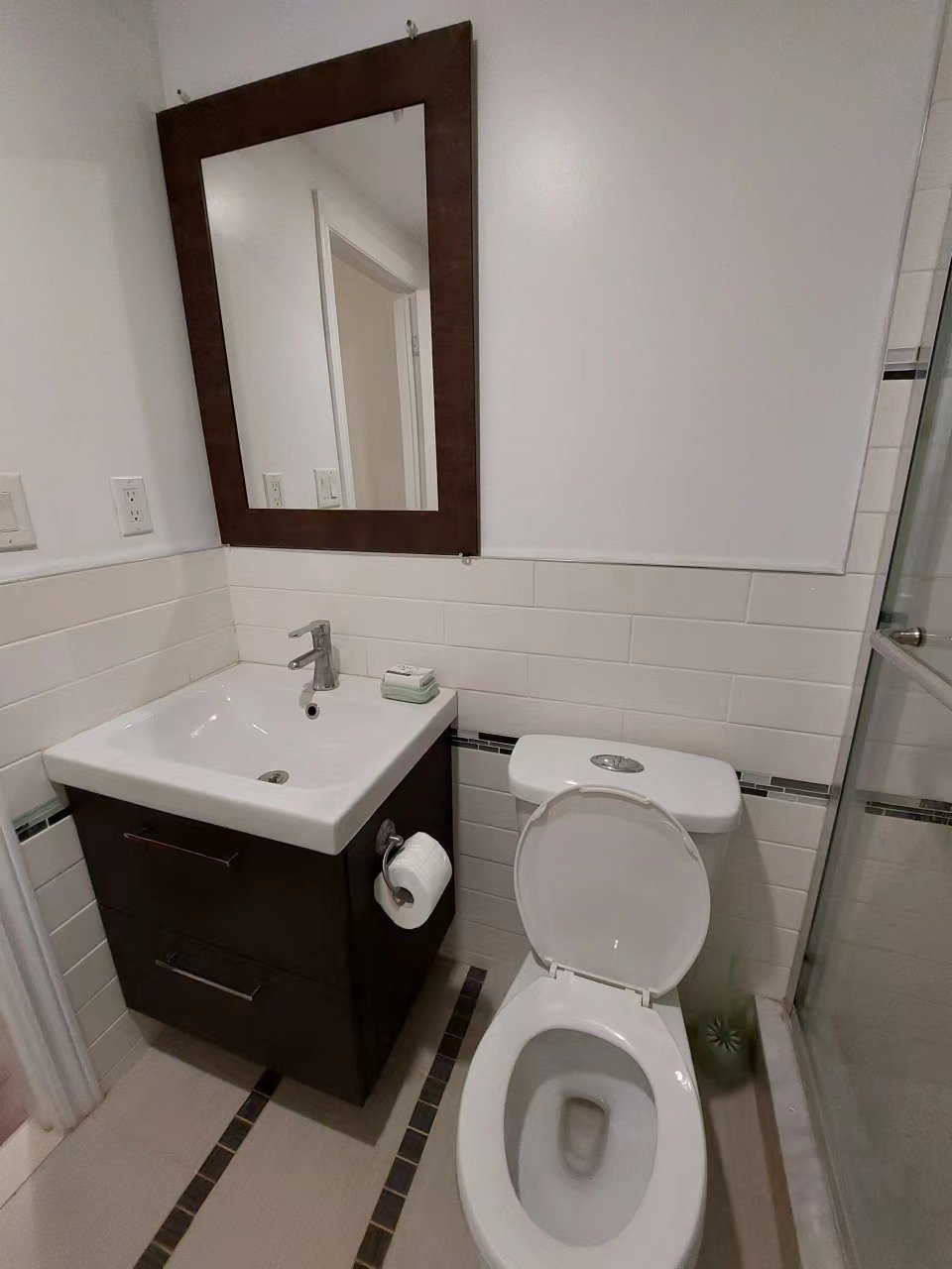 Room in House for Rent - Wakefield Cres, Toronto, ON 2
