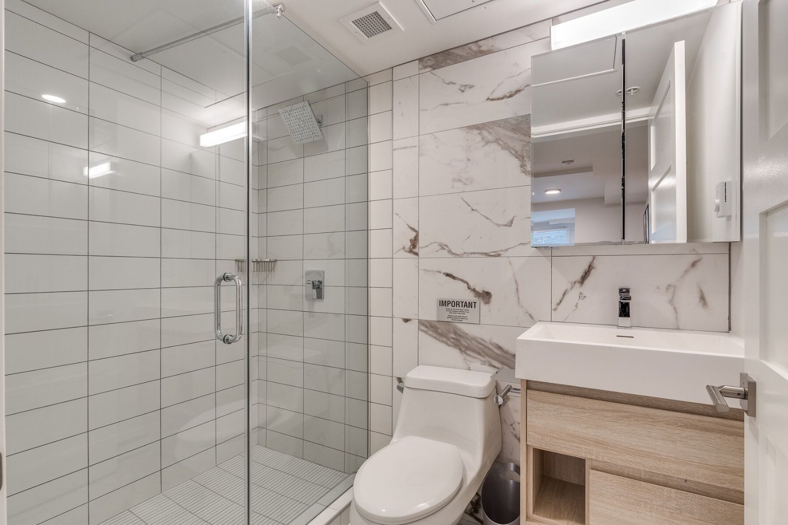 2 Bedroom Apartment for Rent - 1433 Haro St, Vancouver, BC 4