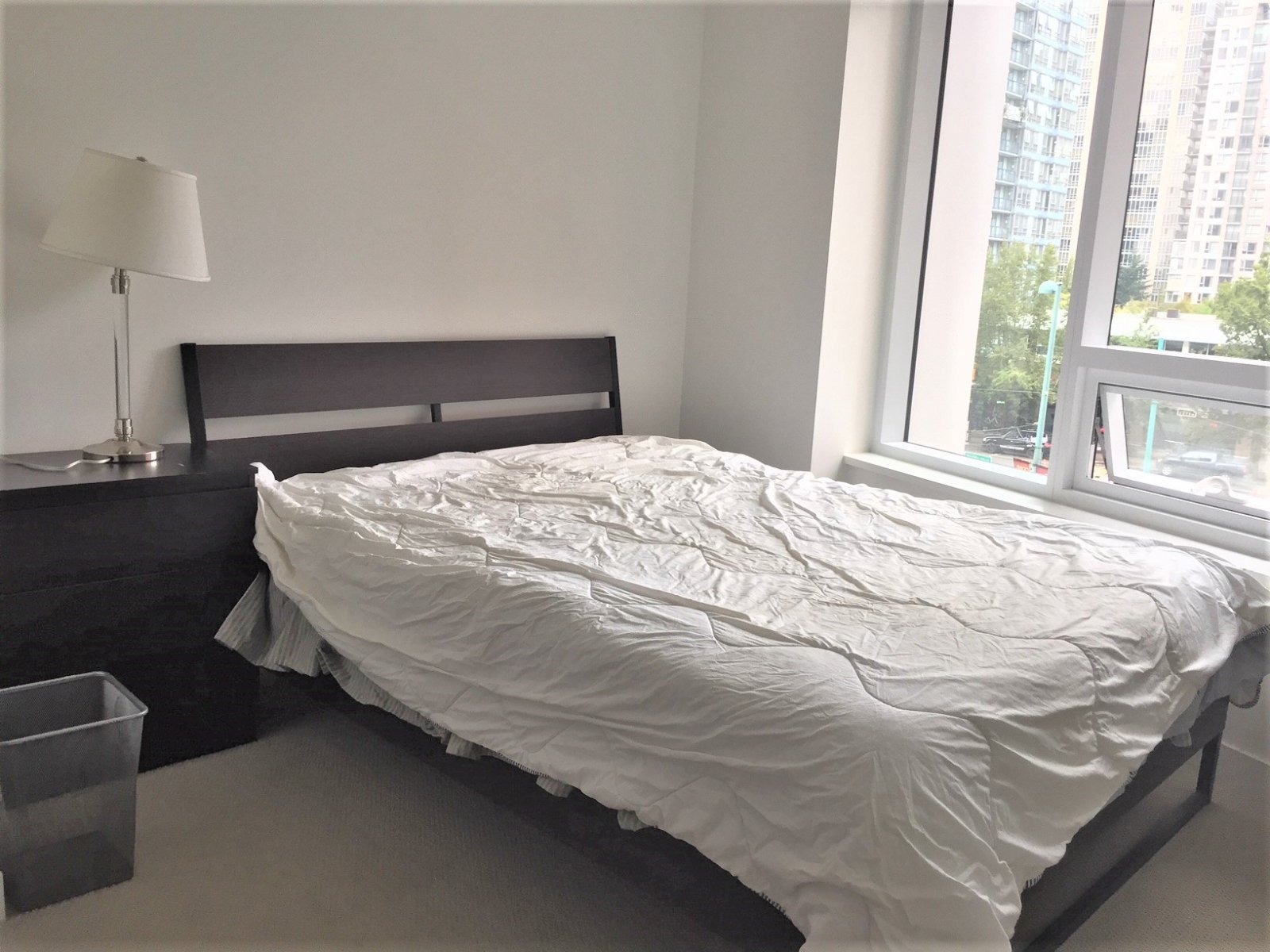 2 Bedroom Apartment for Rent - 68 Smithe St, Vancouver, BC 5