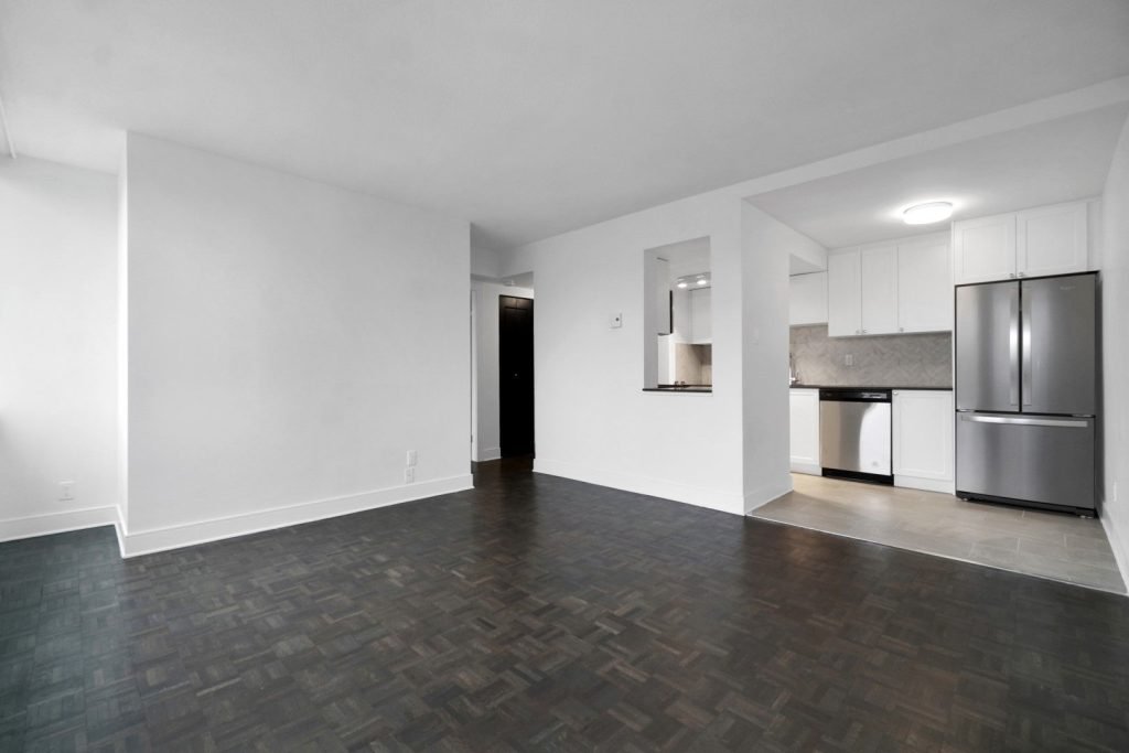 Studio Apartment for Rent - 1100 Harwood St, Vancouver, BC 4
