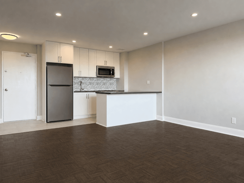 2 Bedroom Apartment for Rent - 2700 and 2702 Lawrence Ave, E., Scarborough, ON 3