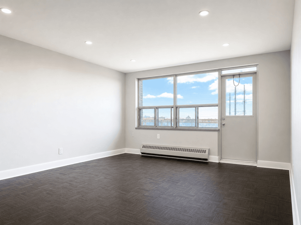 2 Bedroom Apartment for Rent - 2700 and 2702 Lawrence Ave, E., Scarborough, ON 5