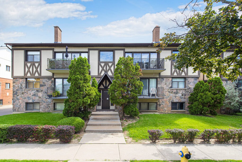 2 Bedroom Apartment for Rent - 223 - 247 The West Mall, Etobicoke, ON 4
