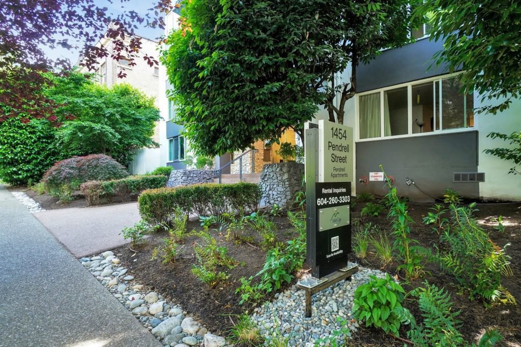 Studio Apartment for Rent - 1454 Pendrell St, Vancouver, BC 5