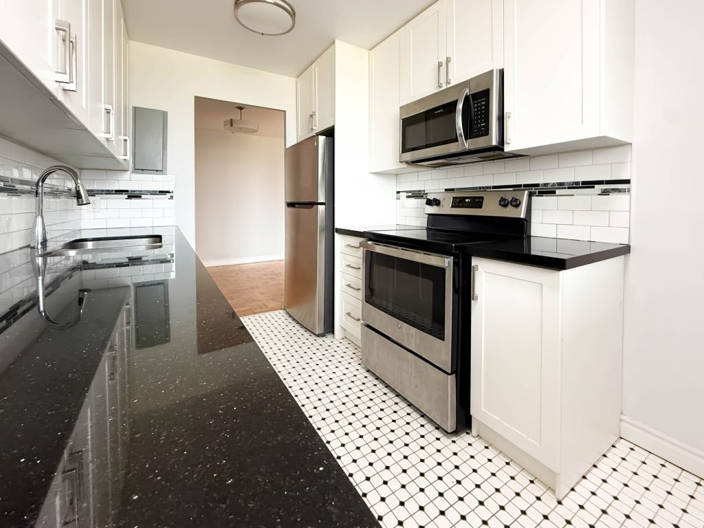 2 Bedroom Apartment for Rent - 40 Stevenson Rd, Etobicoke, ON 2