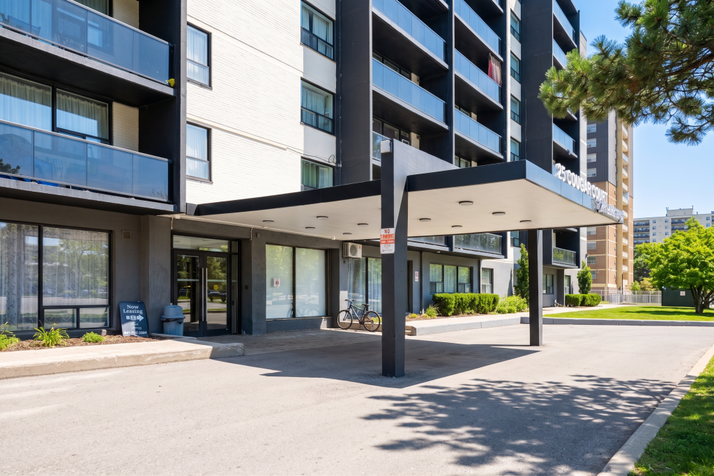 Studio Apartment for Rent - 25 Cougar Ct, Scarborough, ON 4