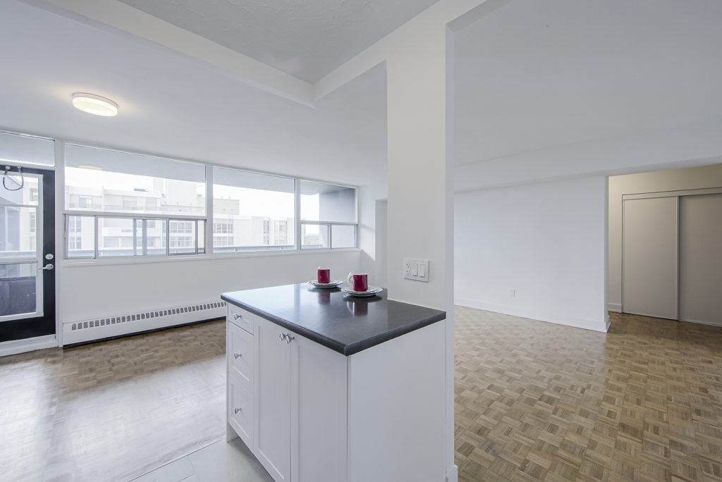 2 Bedroom Apartment for Rent - 1249 North Shore Blvd E, Burlington, ON 3