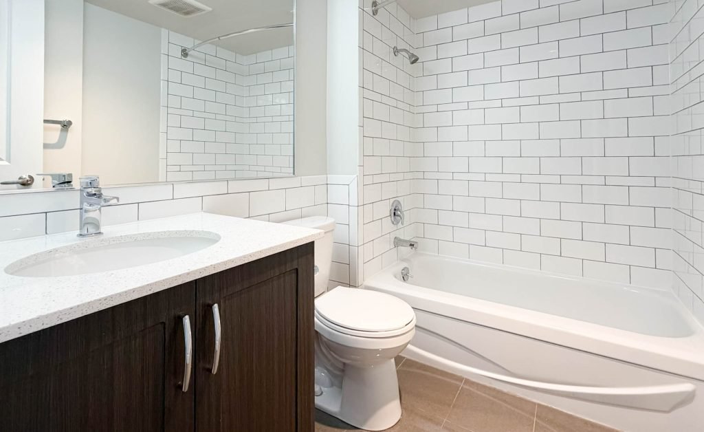 Studio Apartment for Rent - 5815 Yew St, Vancouver, BC 5