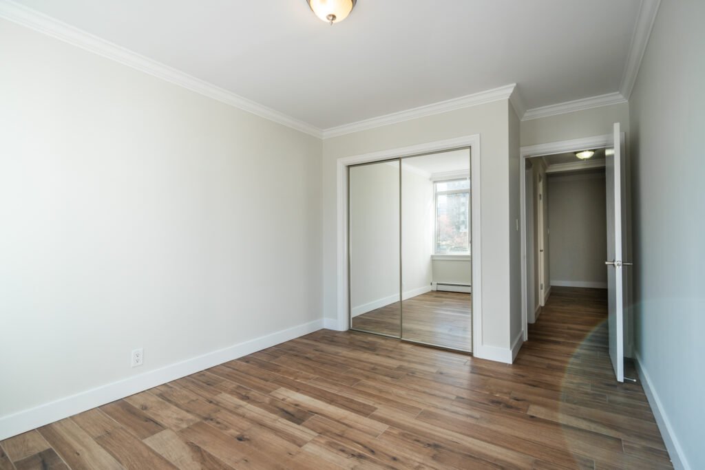2 Bedroom Apartment for Rent - 2035 Barclay St, Vancouver, BC 2