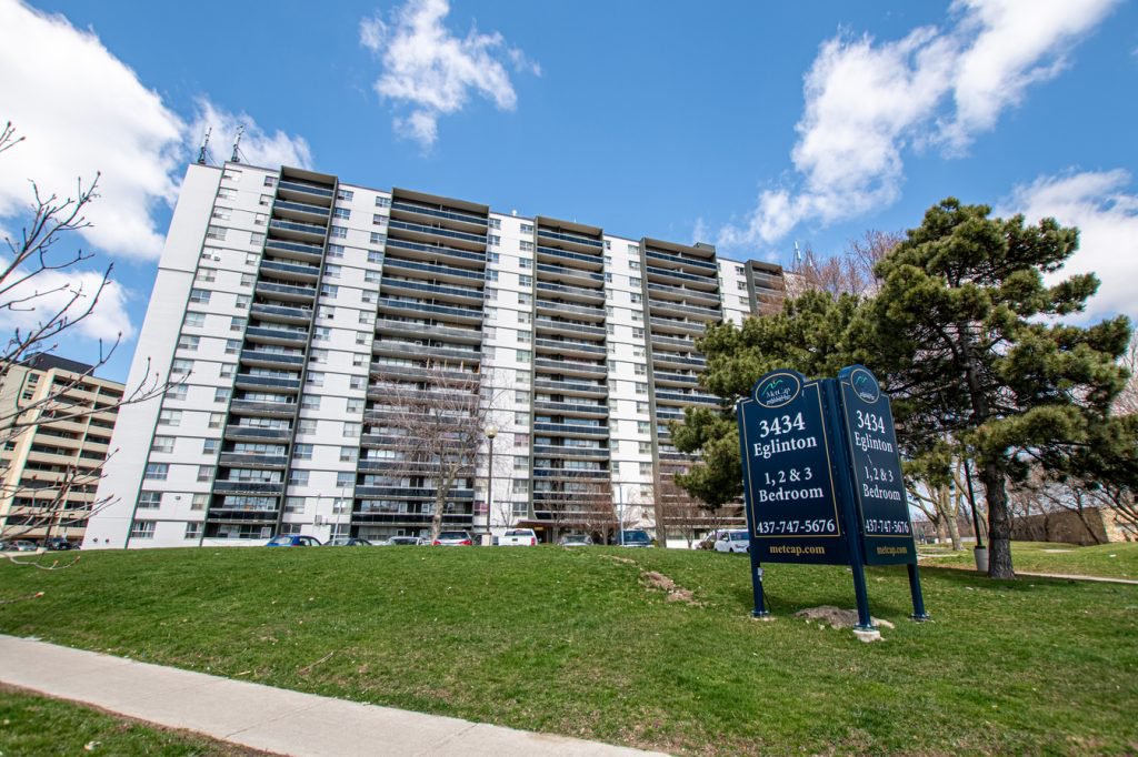 2 Bedroom Apartment for Rent - 3434 Eglinton Ave E, Scarborough, ON 3
