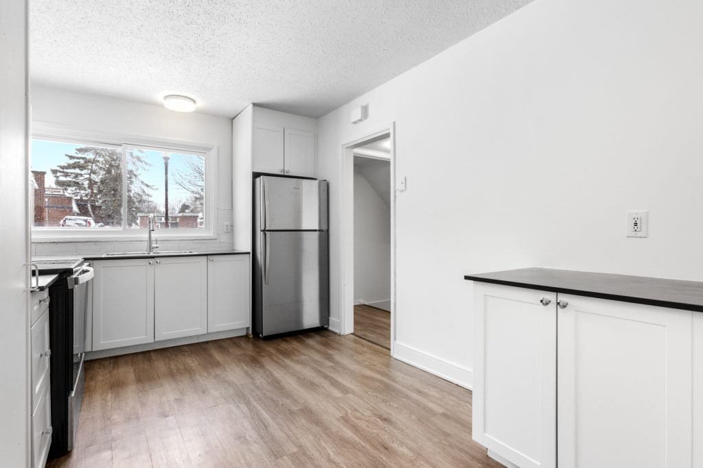 2 Bedroom Townhouse for Rent - 120 Beaverbrook Lane, Kanata, ON 3