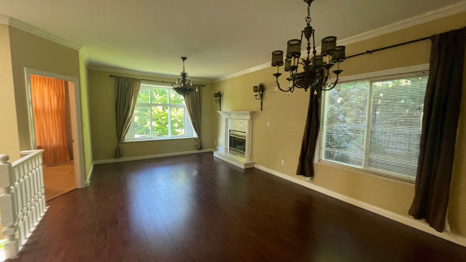 4 Bedroom Private Suite for Rent - KEITH RD E NORTH, NORTH VANCOUVER, BC 3